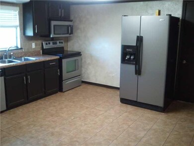 402 S Mashburn Ave, Fayetteville, AR 72701 - photo 3