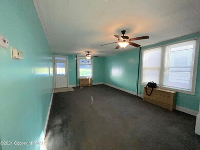 56 5th St, Coaldale, PA 18218 - photo 4