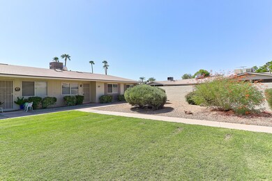 13638 N Silverbell Dr, Sun City, AZ 85351 - photo 3