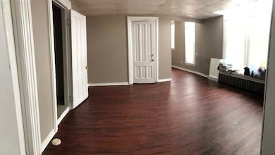 255 N Spring St unit 1, Elgin, IL 60120 - photo 3