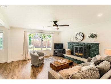 19420 SW Cascadia St, Beaverton, OR 97007 - photo 5