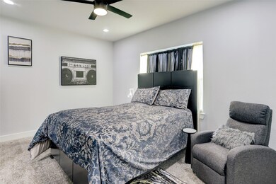 1843 Dewalt St, Houston, TX 77088 - photo 6