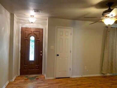 1204 Appleton Ave, Parsons, KS 67357 - photo 3