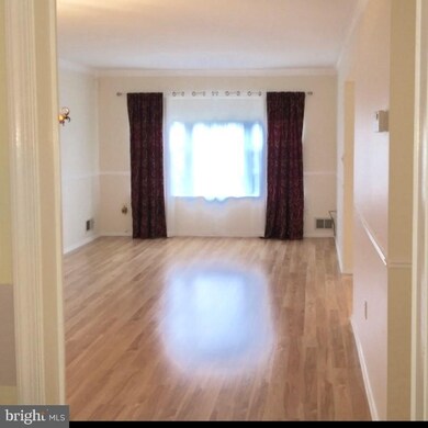 61 Beacon Place, Trenton, NJ 08691 - photo 2