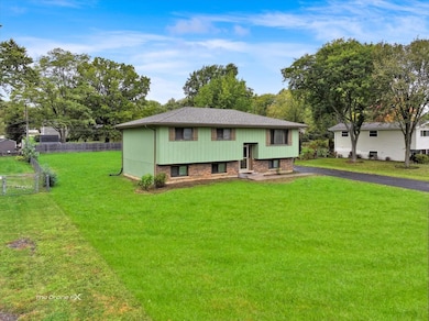 2N314 Euclid Ave, Glen Ellyn, IL 60137 - photo 3