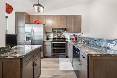 10820 43rd St N unit 902, Clearwater, FL 33762 - photo 4