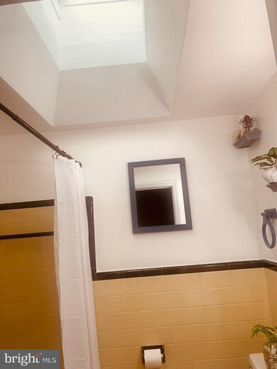 1211 Crestview Rd, Darby, PA 19023 - photo 6