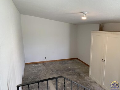 13057 126th Rd, Hoyt, KS 66440 - photo 4