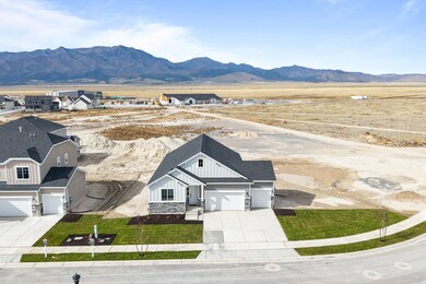 5495 N Saddle Stone Dr unit 535, Eagle Mountain, UT 84043 - photo 2