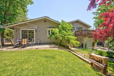 570 Rancho Vista Dr, Grants Pass, OR 97526 - photo 6