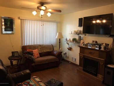 6 Revere Ln unit B, Staten Island, NY 10306 - photo 5