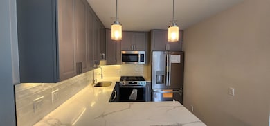 89 Harbor Key, Secaucus, NJ 07094 - photo 7