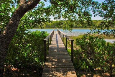 9 Bournes Pond Rd, East Falmouth, MA 02536 - photo 4