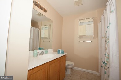 8615 Walcott Ct, Manassas, VA 20111 - photo 7
