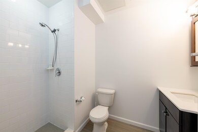305 Whiton St unit 105, Jc, Bergen-Lafayett, NJ 07034 - photo 6