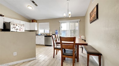 4609 Little Finch Ln, Las Vegas, NV 89115 - photo 6