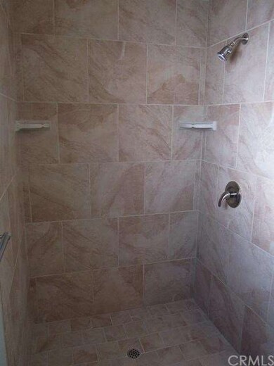 10104 S Grevillea Ave, Inglewood, CA 90304 - photo 4