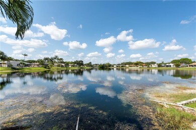 11870 SW 49th Ct, Cooper City, FL 33330 - photo 4