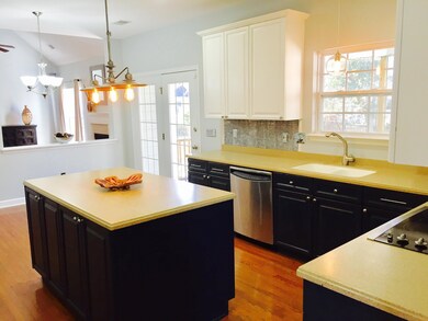 kitchen2