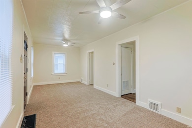 721 W Broadway St, Mishawaka, IN 46545 - photo 7