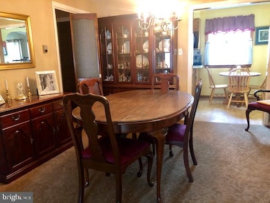 3221 Albemarle Ave, Upper Darby, PA 19026 - photo 6