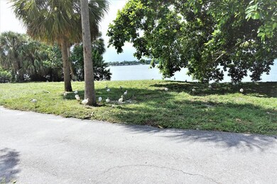 Lake Osborne