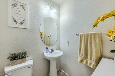 Guest Powder Room