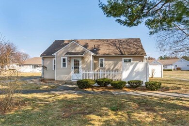 1088 James St unit 1088, Chicopee, MA 01022 - photo 2