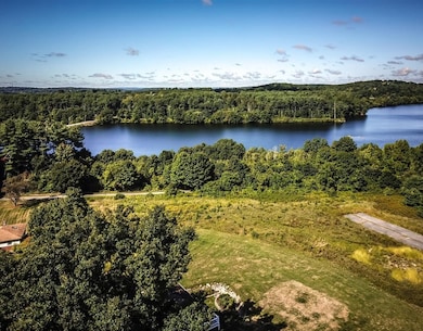 22 Meadow Ln, Southborough, MA 01772 - photo 4