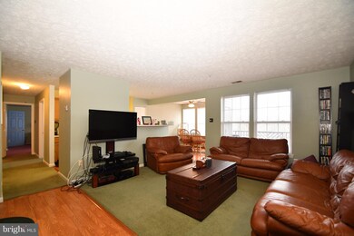 8358 Poplar Mill Rd, Nottingham, MD 21236 - photo 3