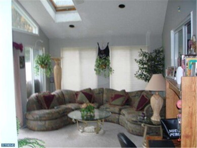 30 Hilliard Way, Sewell, NJ 08080 - photo 2