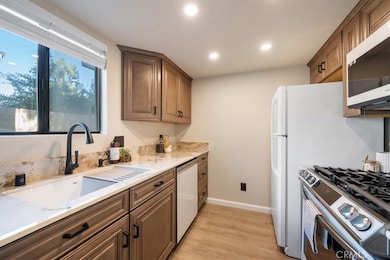 10710 El Camino Real unit 9, Atascadero, CA 93422 - photo 2