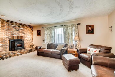 11237 Duncan Plains Rd NW-large-005-002-
