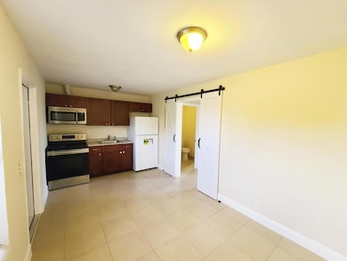 901 8th St unit 2, West Palm Beach, FL 33401 - photo 4