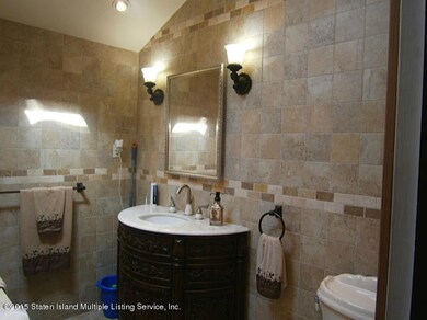 45 Luke Ct, Staten Island, NY 10306 - photo 6