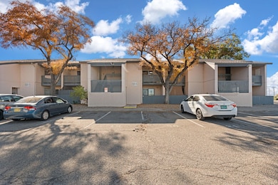 4601 Carlisle Blvd NE unit B7, Albuquerque, NM 87109 - photo 4