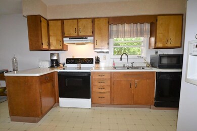 4995 Sienna Ln, Columbus, OH 43229 - photo 5