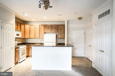 1301 Karen Blvd unit 402, Capitol Heights, MD 20743 - photo 3