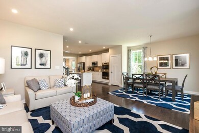 1201 Benjamin Dr, Kennett Square, PA 19348 - photo 5