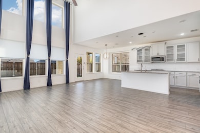 428 Halwin Dr, Fort Worth, TX 76131 - photo 3