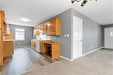 520 S Saturn Dr, Raymore, MO 64083 - photo 6