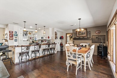 4900 Fairway Ct, Granbury, TX 76049 - photo 6