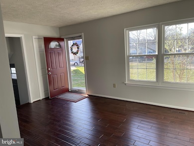 6653 Antelope Ct, Waldorf, MD 20603 - photo 2