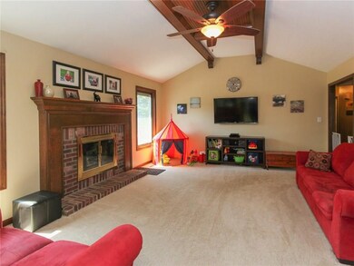 140 Williamsburg Ln, Franklin, IN 46131 - photo 5