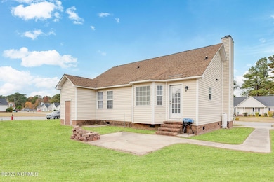 2329 Wedgewood Dr, Winterville, NC 28590 - photo 5