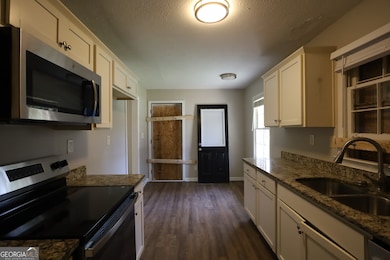 4044 Lindsey Dr, Decatur, GA 30035 - photo 4