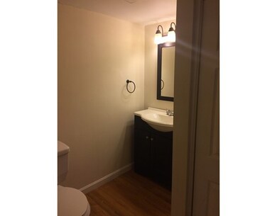 587 Main St unit 587, Medfield, MA 02052 - photo 5