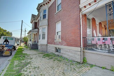 53 N 2nd St, Shamokin, PA 17872 - photo 4