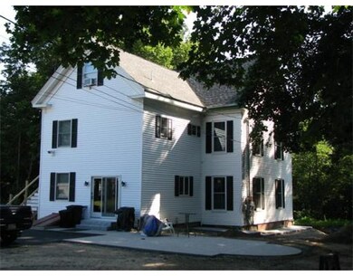 8 Vine St unit C, Amesbury, MA 01913 - photo 2