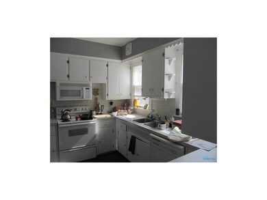 Kitchen. First floor